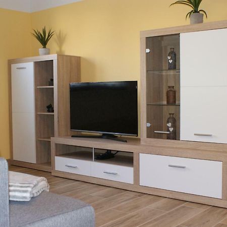 Haard Caro'S Ferienwohnung מראה חיצוני תמונה