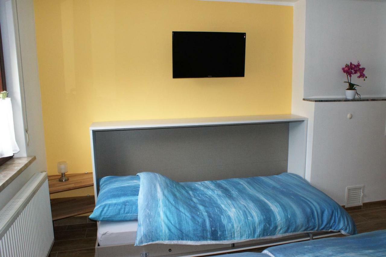 Haard Caro'S Ferienwohnung מראה חיצוני תמונה