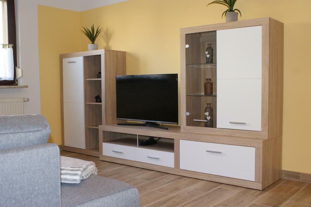 Haard Caro'S Ferienwohnung מראה חיצוני תמונה