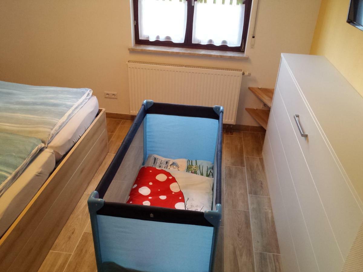 Haard Caro'S Ferienwohnung מראה חיצוני תמונה